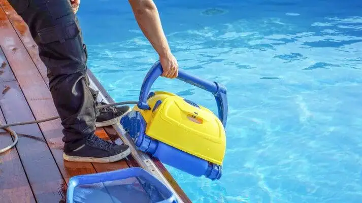 swimming pool service companies Fort Worth TX